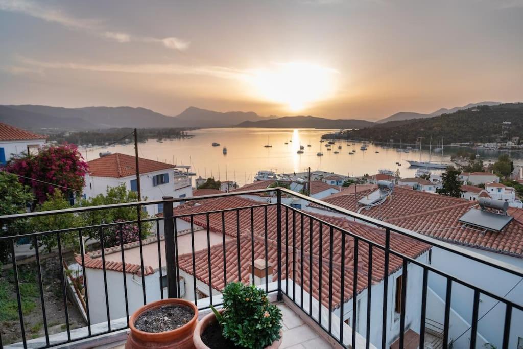 Villa Euphoria, Poros - Greece 포로스타운 외부 사진